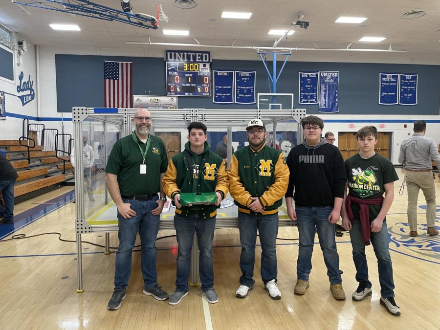 Stingers Compete in Heritage Conference Robotics!