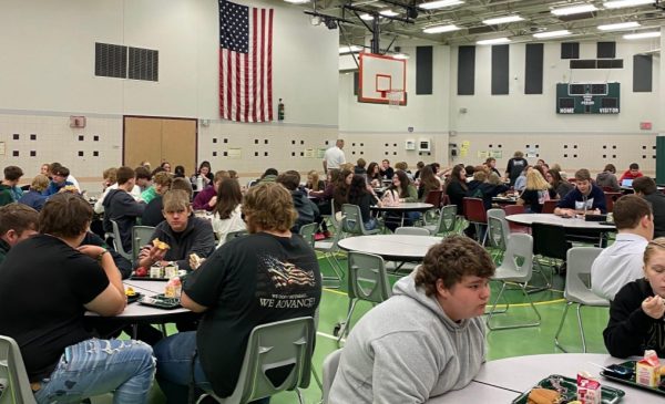The crowding of the cafeteria, but this isnt even half of it. 